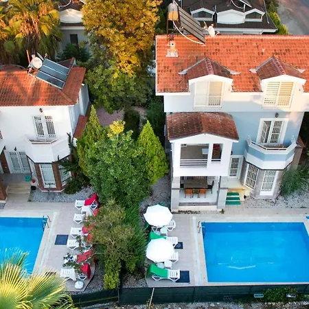 ヴィラ Infinity Mavi *