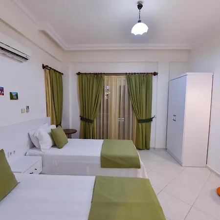 Infinity Mavi فتحية