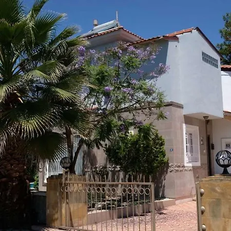 Infinity Mavi פאטהיה