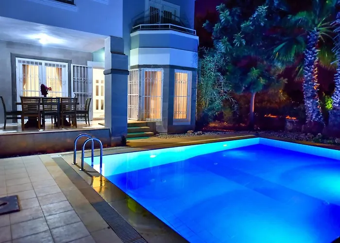 Villa Infinity Mavi
